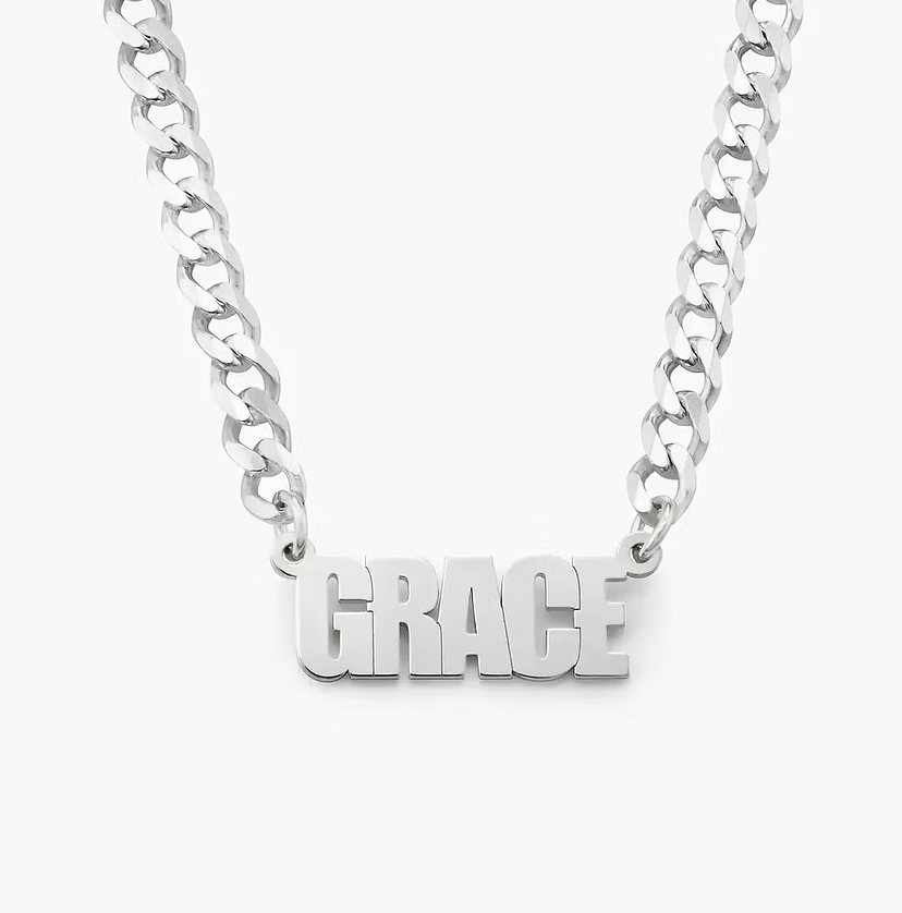 Thick Chain Name Necklace