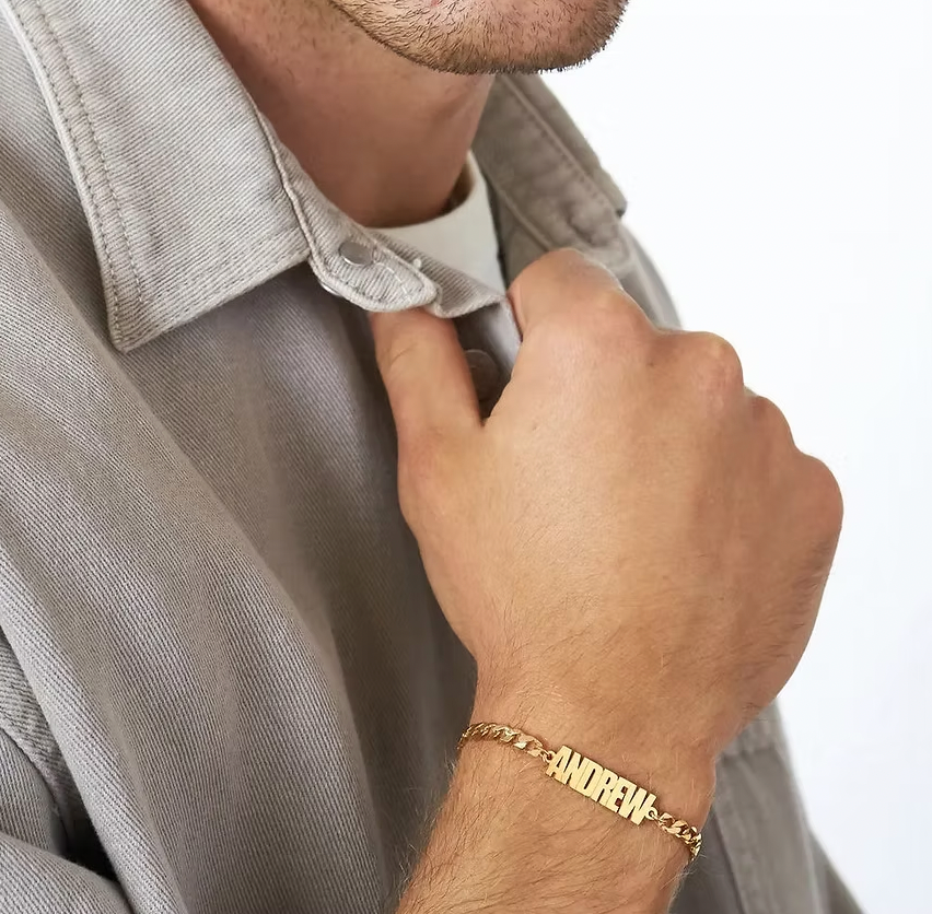 Thick Chain Name Bracelet in Sterling Silver