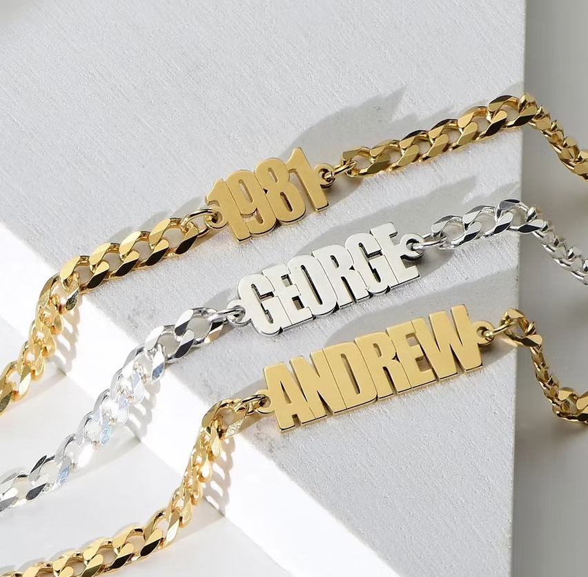 Thick Chain Name Bracelet in Sterling Silver