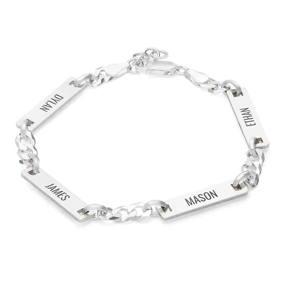 A silver chain bracelet with rectangular nameplates engraved with the names. engraved gold, rose gols, sterling silver, plated, makana jewellery, jewerly